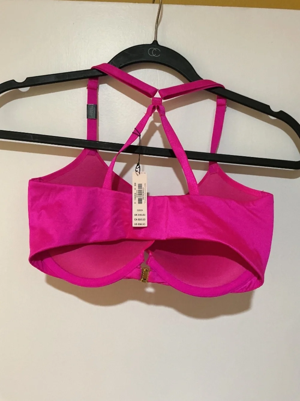 NWT Victoria’s Secret Hot Pink Push-up Front closure bra 32DD